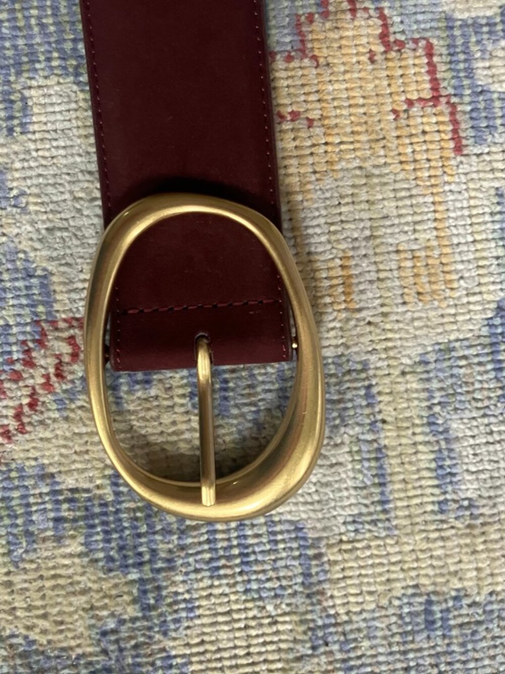 Banana Republic Burgundy Vegan Suede Belt, M - Picture 3 of 4